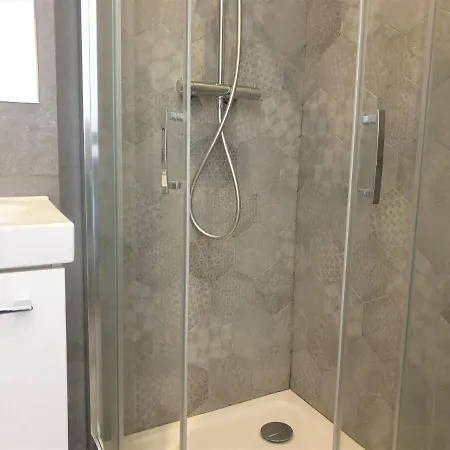 Appartement Centre Ville-palais Des Festivals-duplex 32